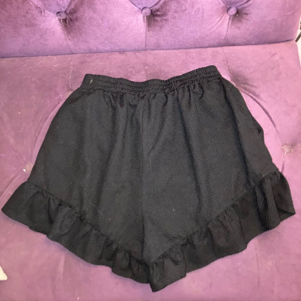 Black lush flare shorts